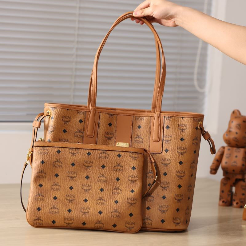 MCM Shopping Bags - Click Image to Close